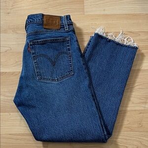 Levi's Wedge Straight Raw Hem Jeans Women's sz 29 Blue 29x26